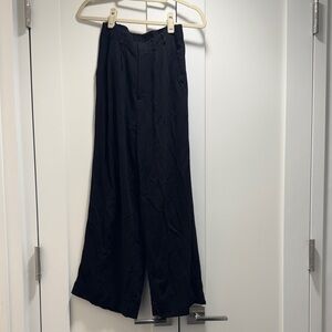 Z supply Black Wide-Leg pleated Trousers